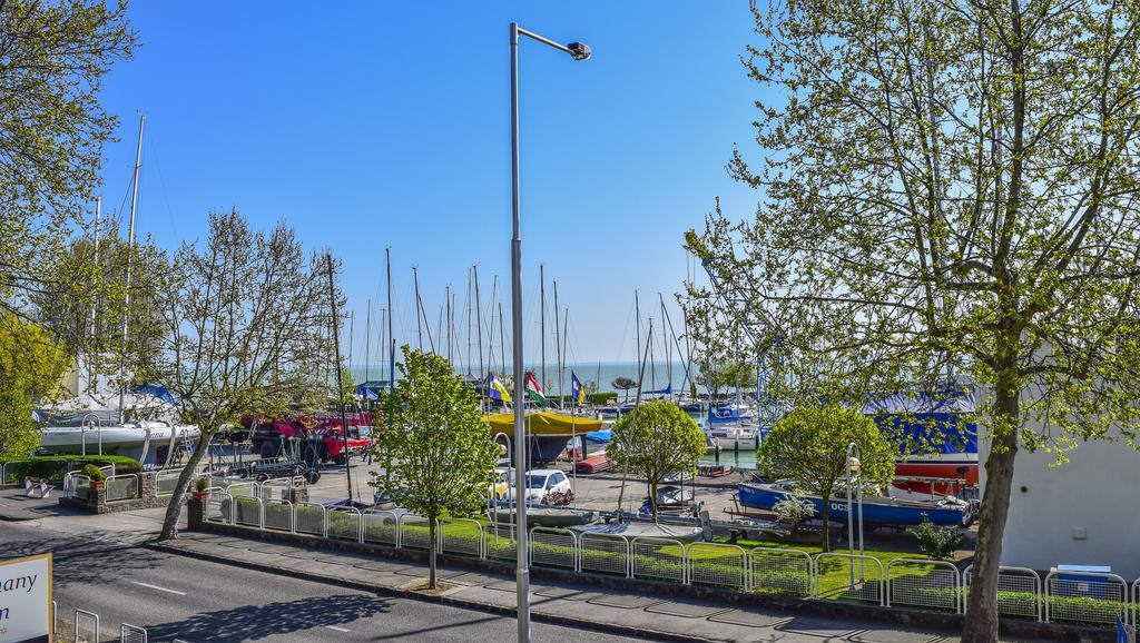 Hotel Tihany Atrium Zewnętrze zdjęcie
