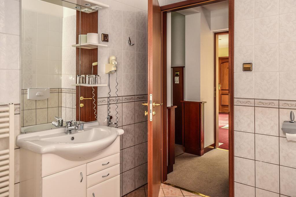 Hotel Tihany Atrium Pokój zdjęcie