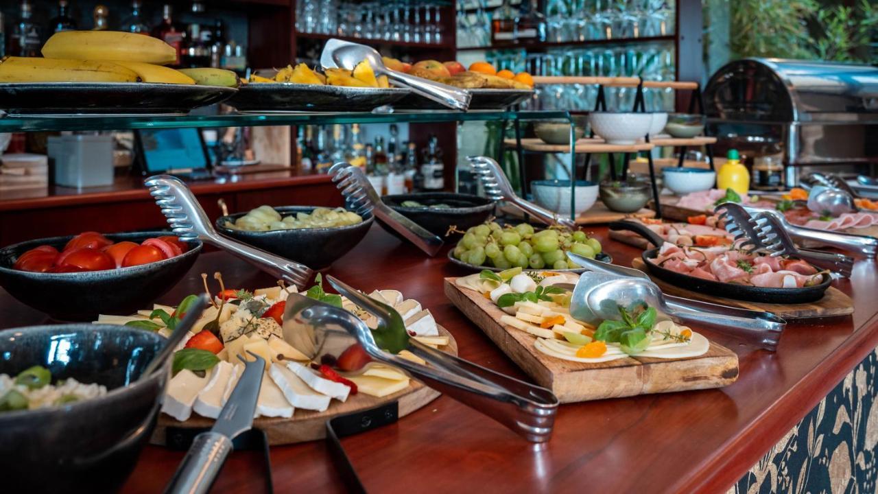 Hotel Tihany Atrium Zewnętrze zdjęcie