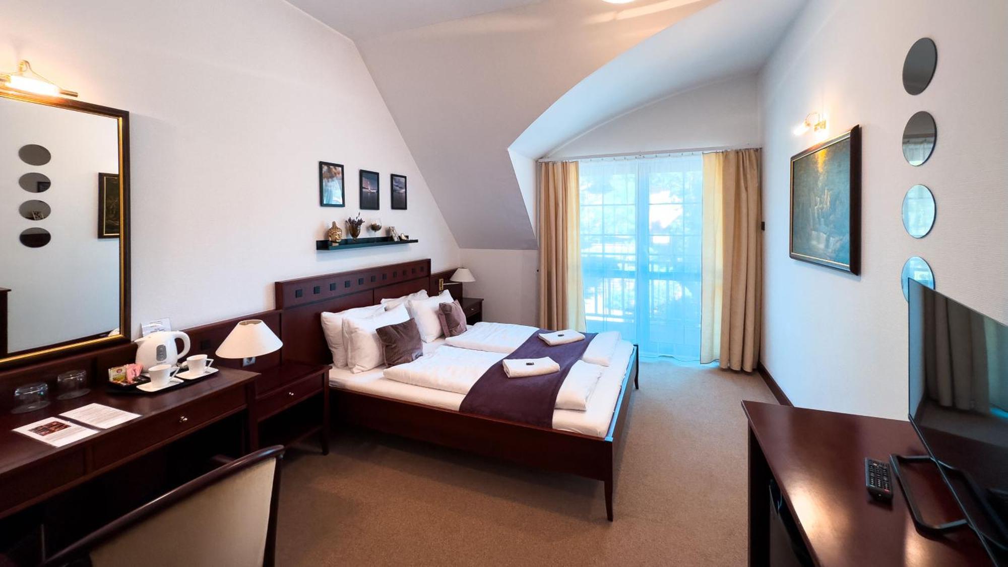 Hotel Tihany Atrium Zewnętrze zdjęcie
